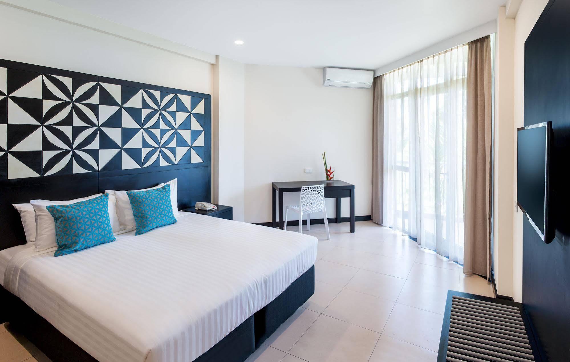 Tanoa International Dateline Hotel Nuku'alofa Exterior photo